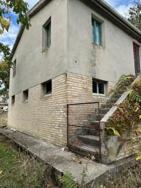 Casale via Menocchia 47, Carassai