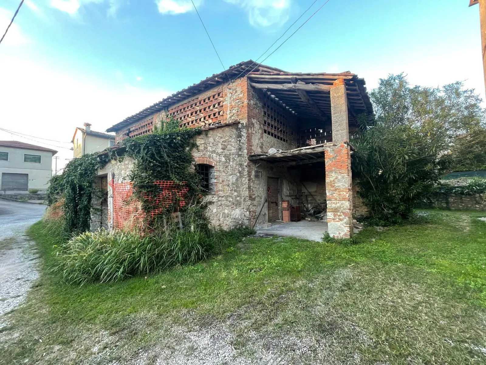 Immagine per Rustico in vendita a Lucca 664
