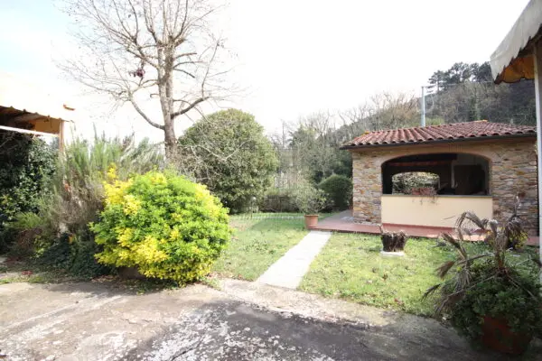 Villa via Capo Di Vico 3a, Lucca