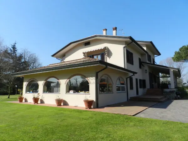 Villa via Vecchia Pesciatina 84, Lucca