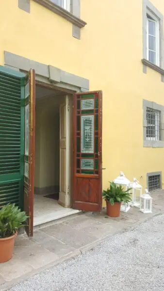 Villa via Di Casa Cimi, Lucca
