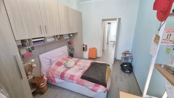 Quadrilocale viale Osacca 6, Parma