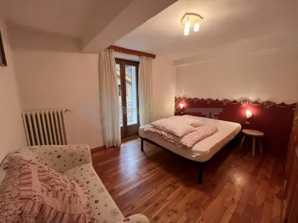 Trilocale via Roma, Courmayeur