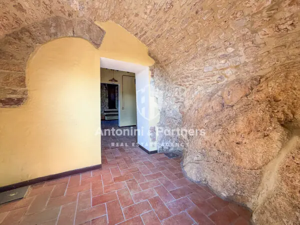 Villa Trifamiliare strada Provinciale 421, Massa Martana