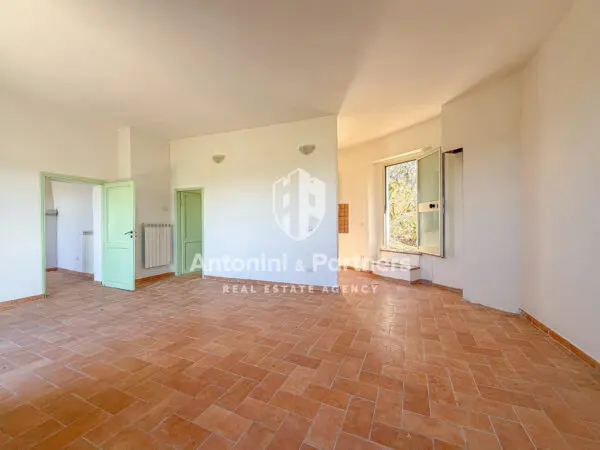 Villa Trifamiliare strada Provinciale 421, Massa Martana