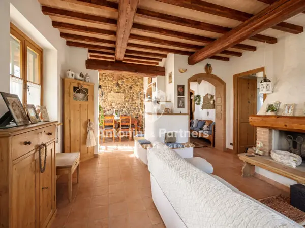 Casale strada Provinciale 385, Gualdo Cattaneo
