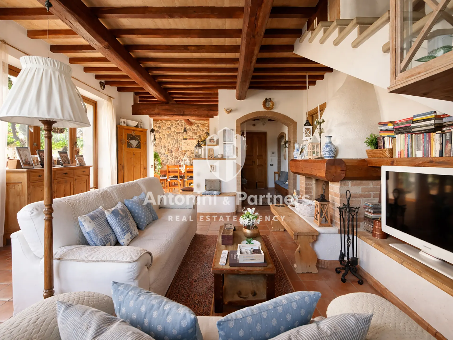 Immagine per Casale in vendita a Gualdo Cattaneo strada Provinciale 385