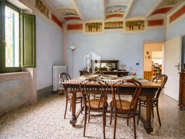 Palazzo - Stabile viale Vittorio Veneto, Marsciano