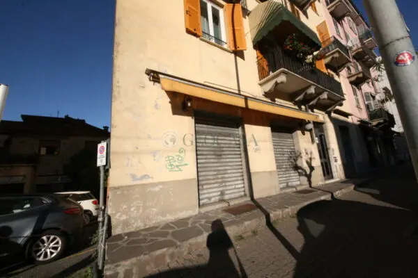 Locale Commerciale via Del Canaletto 333, La Spezia