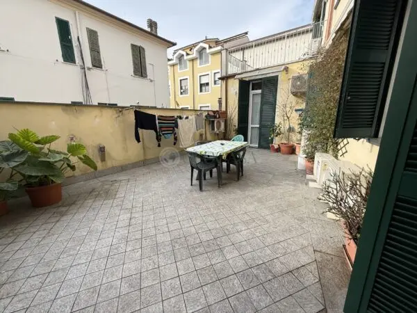 Monolocale via Del Canaletto 280, La Spezia
