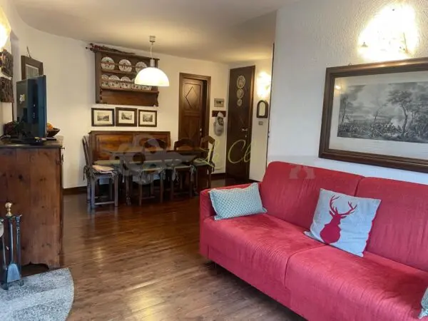 Trilocale via Circonvallazione 26, Courmayeur