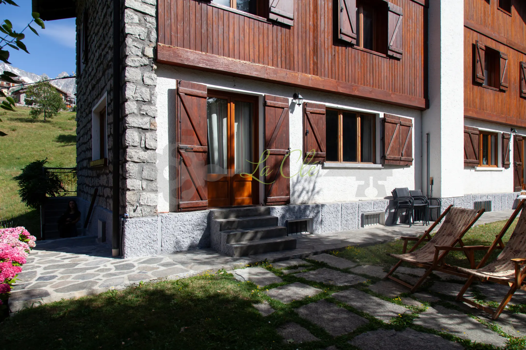 Immagine per Quadrilocale in affitto a Pré-Saint-Didier via Avenue Dent Du Geant 31