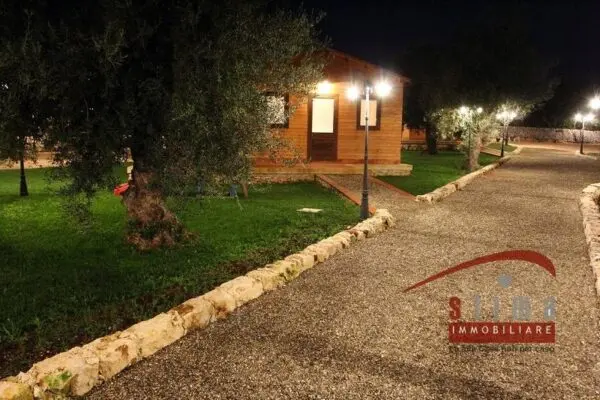 Villa strada Per Canicattini, Siracusa