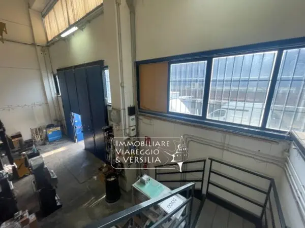 Magazzino via Libeccio 47, Viareggio