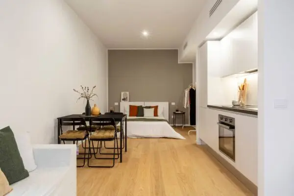 Appartamento via Coluccio Salutati 7, Milano