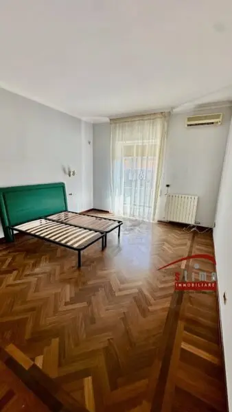 Appartamento via Adda 33, Siracusa