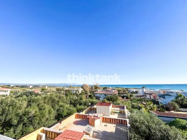 Villa strada San Lorenzo, Noto