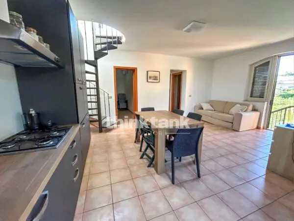 Villa strada San Lorenzo, Noto