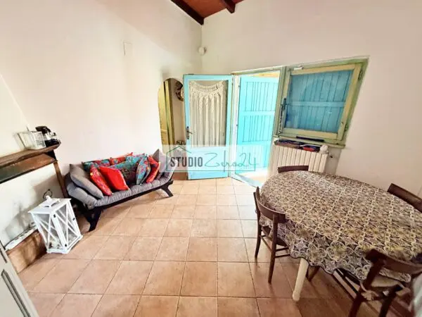 Casa Indipendente via Pisanica, Pietrasanta