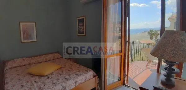 Appartamento via Recanati, Giardini-Naxos