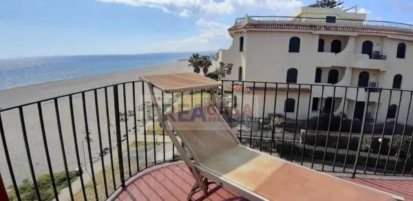 Appartamento via Recanati, Giardini-Naxos