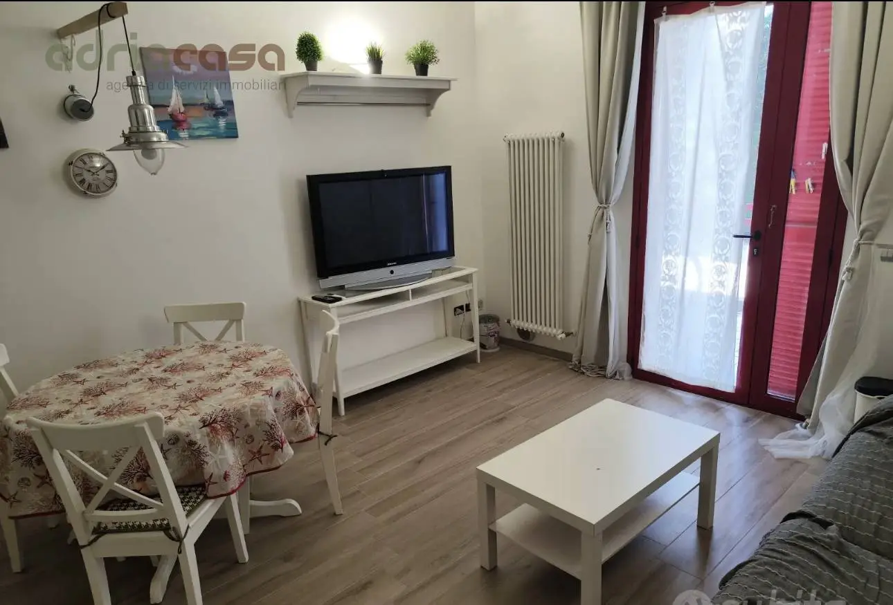 Immagine per Appartamento in affitto a Riccione Viale Tasso 