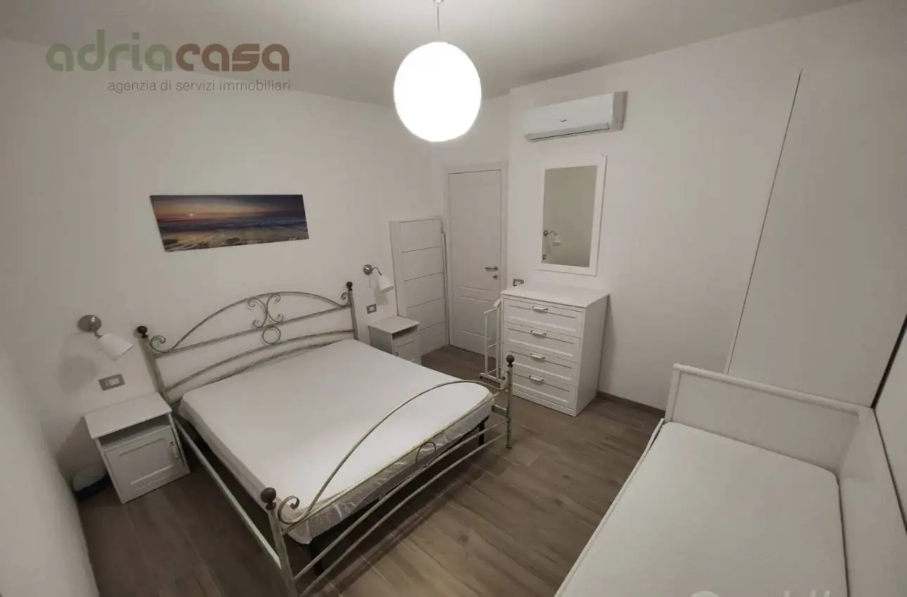 Immagine per Appartamento in affitto a Riccione Viale Tasso 