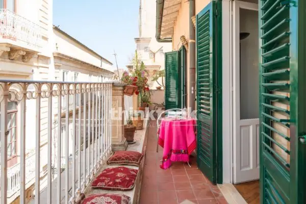 Appartamento via Roma, Siracusa