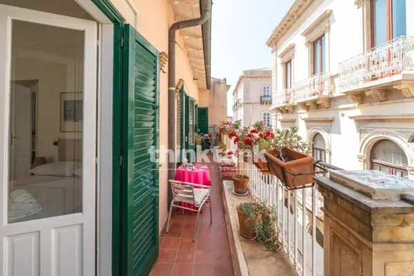 Appartamento via Roma, Siracusa