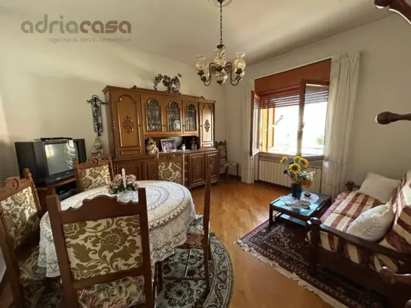 Casa Indipendente viale Portofino, Riccione