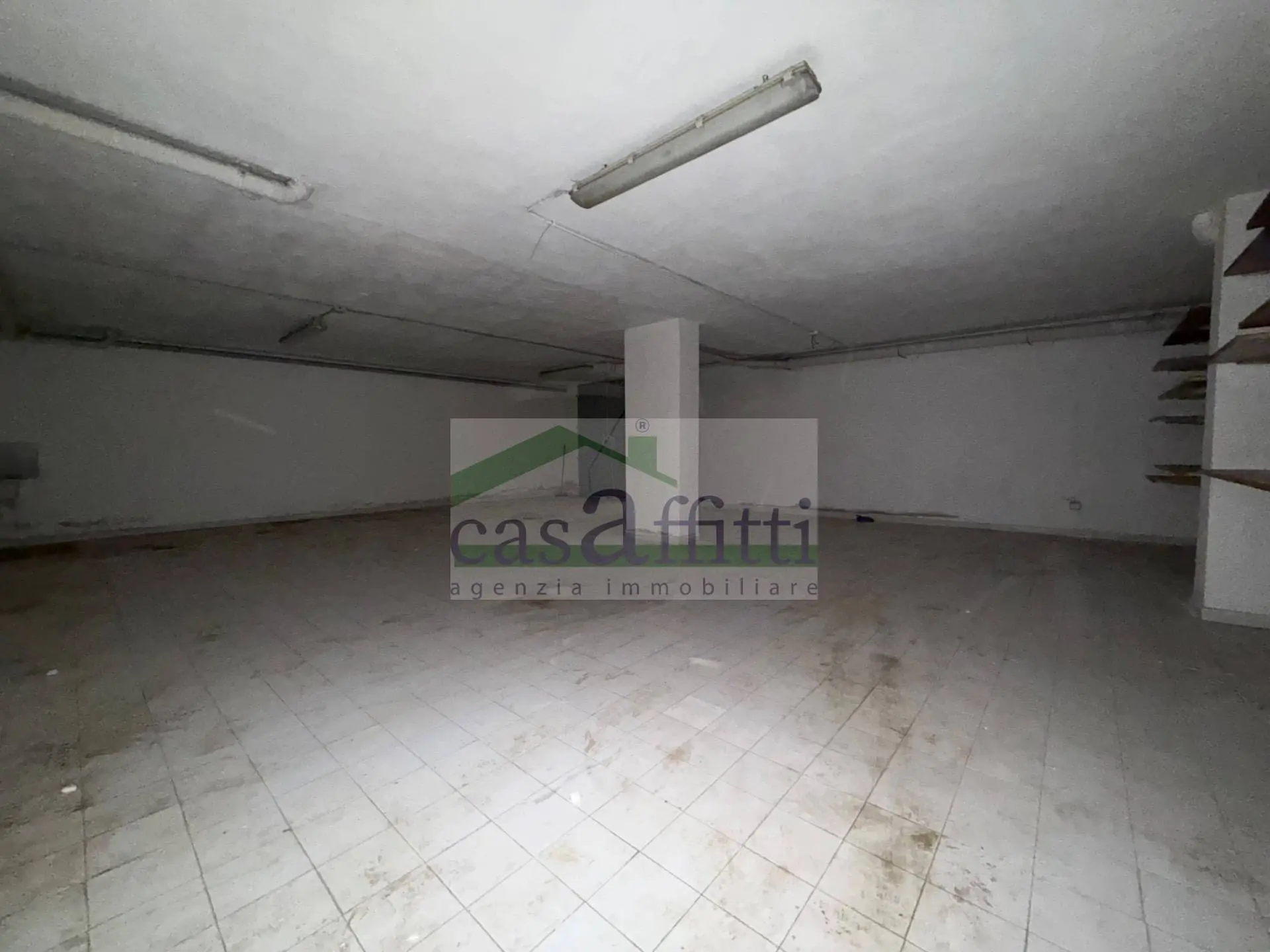 Immagine per Box / Posto auto in affitto a Chieti Via Ortiz 28