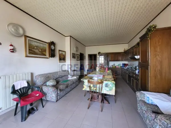 Appartamento via Vittorio Veneto, San Teodoro