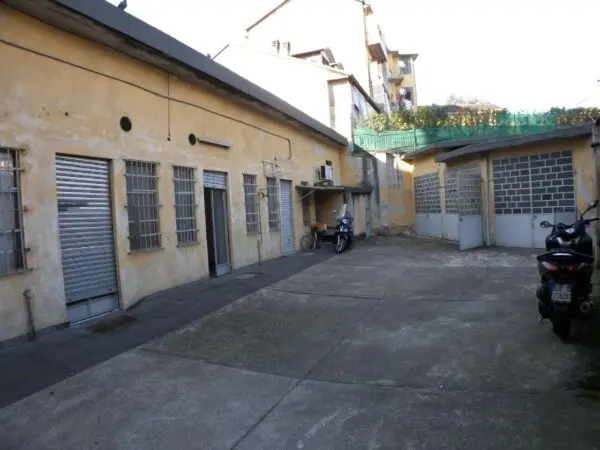 Negozio via Cigna 118, Torino