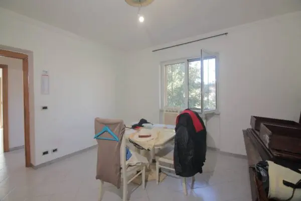 Appartamento via Cornelia 150, Roma