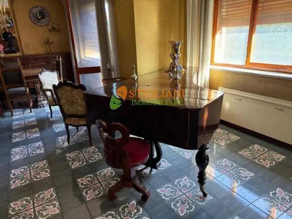 Villa via Milano, Campobasso