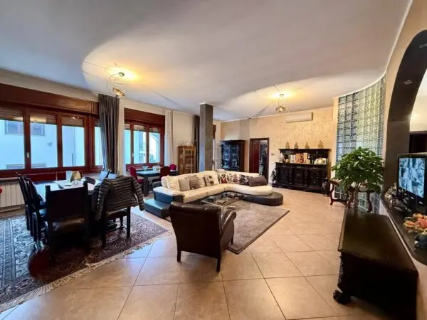 Villa via, Alessandria