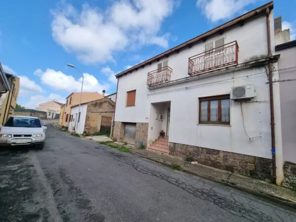 Casa Indipendente via Fontane, Villaspeciosa