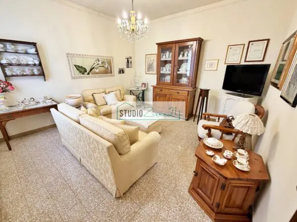 Villa Via Sant'Agostino, Pietrasanta