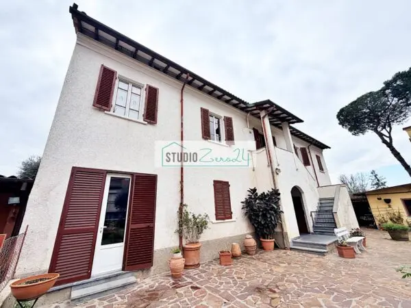 Villa Via Sant'Agostino, Pietrasanta