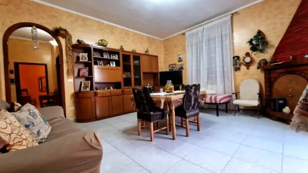 Appartamento via Properzio 17, San Nicandro Garganico