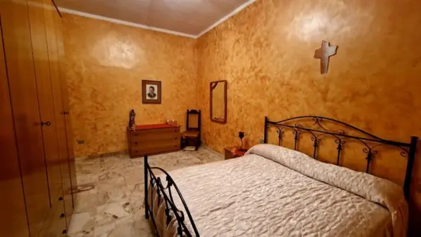 Appartamento via Properzio 17, San Nicandro Garganico