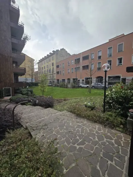 Appartamento via Melzo 13, Milano