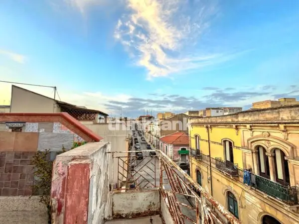 Appartamento via Isonzo, Siracusa