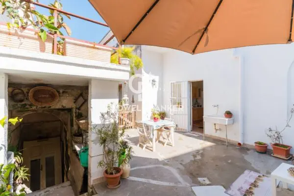 Villa via Pasubio 5, Sava