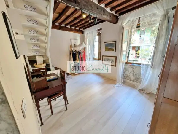 Casa Semindipendente via Impero, Stazzema