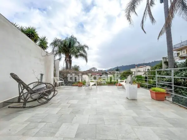 Casa Semindipendente via Ariazzi, Acireale