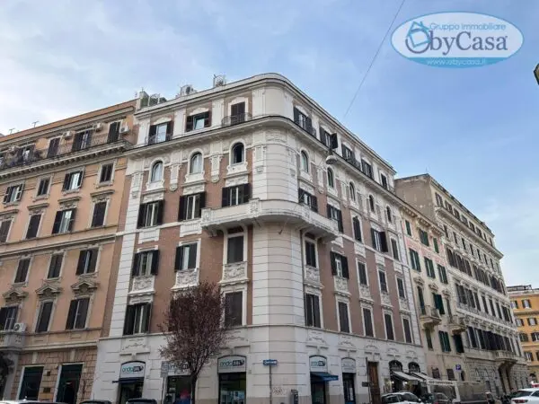 Appartamento via Vespasiano, Roma