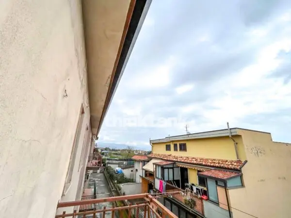 Appartamento via Luigi Settembrini, Giarre