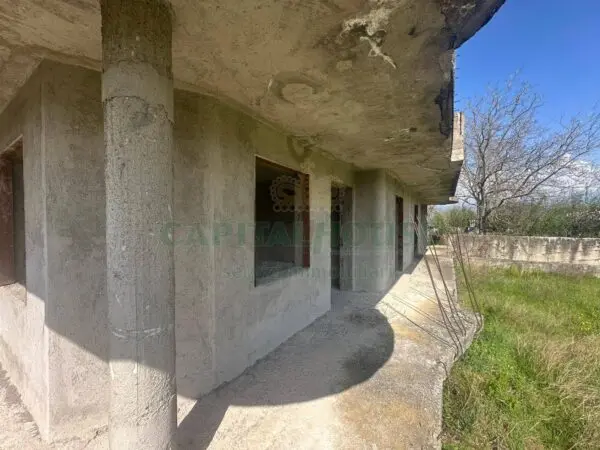 Villa via Ragni, Massa Di Somma