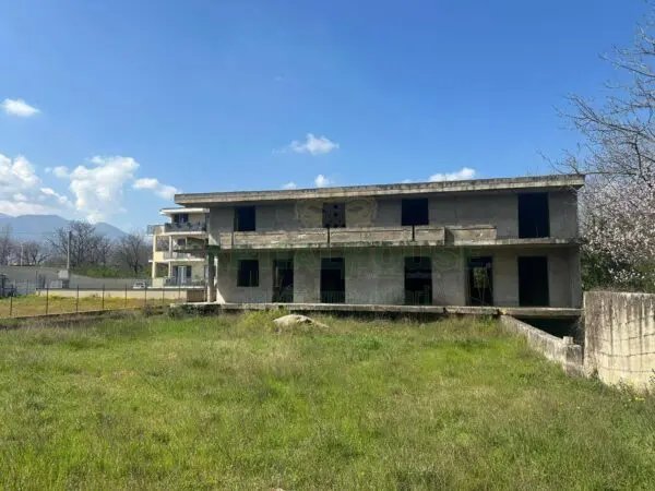 Villa via Ragni, Massa Di Somma